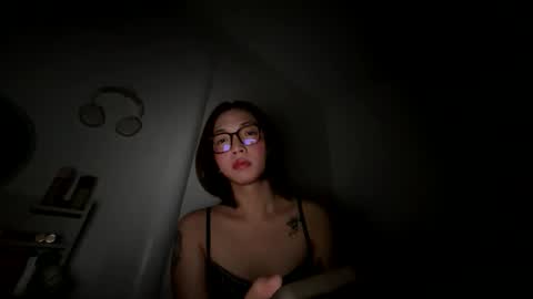 temptress behati online show from 10/23/25, 09:57