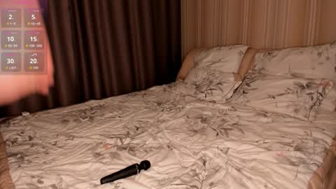 Snapshot of ms_evasweet chatting on 09/16/25, 12:50 Eva 3 online show from 09/16/25, 12:50