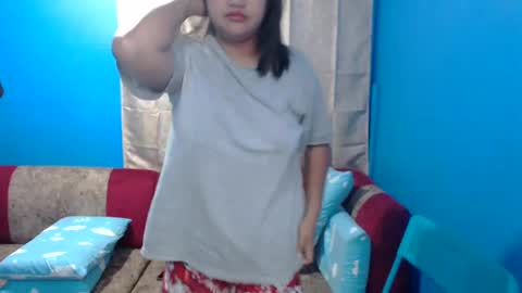 Nathalie online show from 02/15/25, 05:30