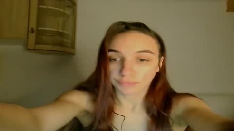 Snapshot of ms_sophiee chatting on 03/08/25, 04:17 ms_sophiee online show from 03/08/25, 04:17