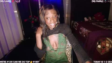 Snapshot of ms_waterworks chatting on 01/03/25, 02:43 DaPussyFairy online show from 01/03/25, 02:43