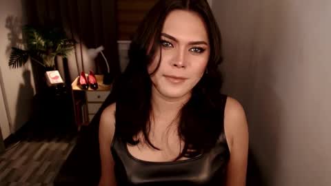 Veey online show from 10/30/25, 08:20