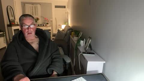 mtb1697 online show from 10/19/25, 11:05