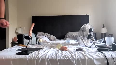 Snapshot of mudjimba chatting on 12/16/24, 01:31 mudjimba online show from 12/16/24, 01:31