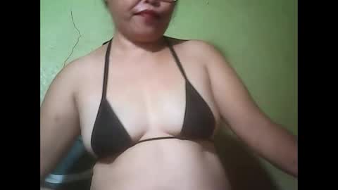 muffy_bunny online show from 09/20/25, 11:11