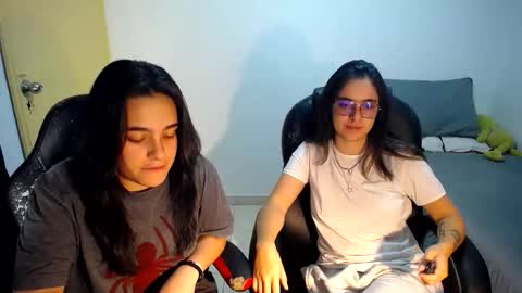 Dani and Alex online show from 11/12/25, 11:43