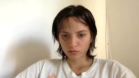 Snapshot of munchi_ chatting on 01/10/25, 07:21 online show from 01/10/25, 07:21
