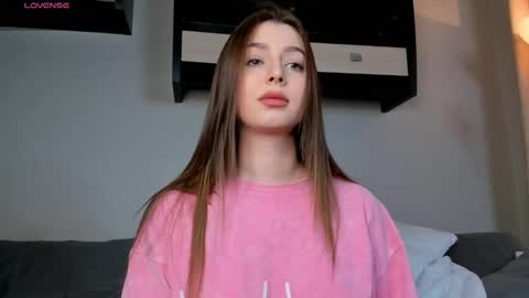 Snapshot of murbur chatting on 03/11/25, 09:04 Kaya online show from 03/11/25, 09:04