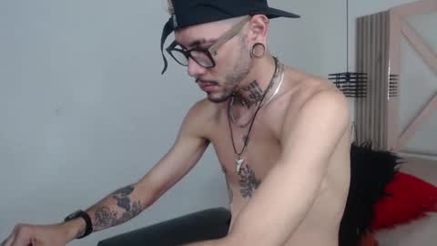 murdok  online show from 03/10/25, 10:04