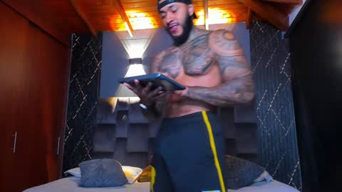 Nick online show from 01/09/25, 03:01