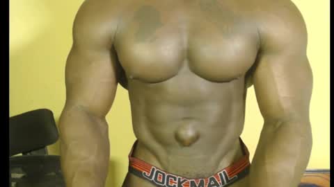 Snapshot of musclegodsammy23 chatting on 02/26/25, 11:59 musclegod23 online show from 02/26/25, 11:59