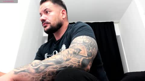 MuscleMonster31 online show from 10/09/25, 04:54