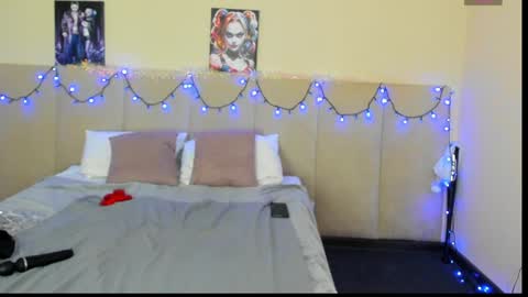 Snapshot of musclexxxbarbie chatting on 01/04/25, 08:59 Eva online show from 01/04/25, 08:59