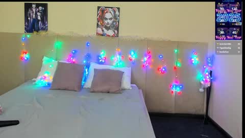 Snapshot of musclexxxbarbie chatting on 01/12/25, 02:30 Eva online show from 01/12/25, 02:30