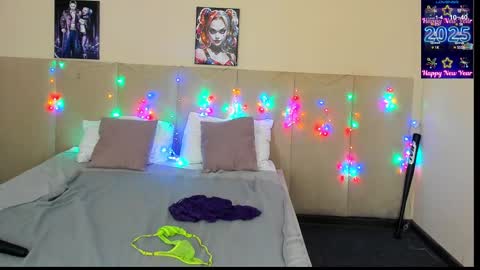 Snapshot of musclexxxbarbie chatting on 02/11/25, 08:37 Eva online show from 02/11/25, 08:37