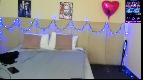 Snapshot of musclexxxbarbie chatting on 02/16/25, 04:53 Eva online show from 02/16/25, 04:53