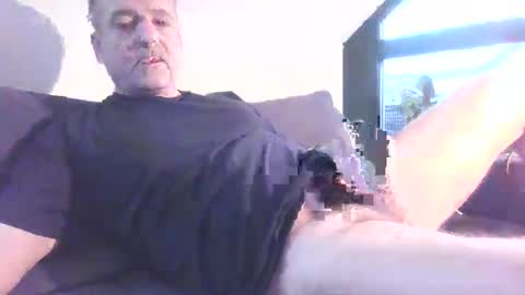 Snapshot of muskauer chatting on 12/11/24, 07:09 nobuddy online show from 12/11/24, 07:09