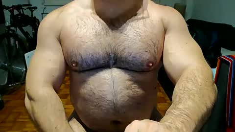 Snapshot of muslbuddy chatting on 11/18/25, 01:55 muslbuddy online show from 11/18/25, 01:55