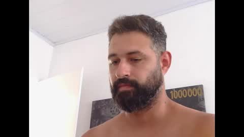 Snapshot of musosc chatting on 02/21/25, 11:33 musosc online show from 02/21/25, 11:33