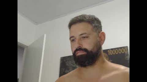 Snapshot of musosc chatting on 03/12/25, 10:39 musosc online show from 03/12/25, 10:39