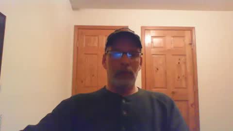 Snapshot of mustang_daddy chatting on 03/07/25, 02:15 307MountainMan online show from 03/07/25, 02:15