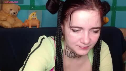 Snapshot of mustardgirl chatting on 02/03/25, 12:25 ZZ TOP online show from 02/03/25, 12:25