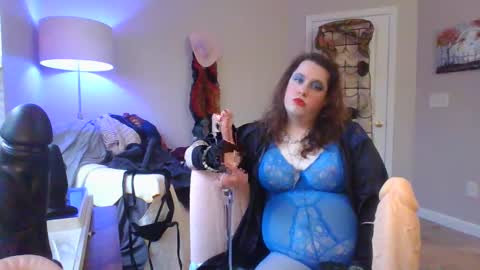 Snapshot of mxsissycharlotte chatting on 12/09/24, 08:23 Mx Charlotte online show from 12/09/24, 08:23