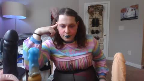 Snapshot of mxsissycharlotte chatting on 01/10/25, 07:43 Mx Charlotte online show from 01/10/25, 07:43