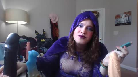 Snapshot of mxsissycharlotte chatting on 02/24/25, 03:53 Mx Charlotte online show from 02/24/25, 03:53