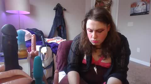 Snapshot of mxsissycharlotte chatting on 03/06/25, 07:43 Mx Charlotte online show from 03/06/25, 07:43