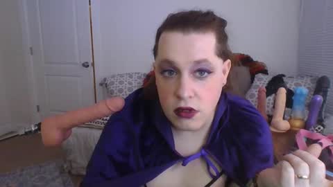 Snapshot of mxsissycharlotte chatting on 10/02/25, 03:41 Mx Charlotte online show from 10/02/25, 03:41