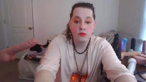 Snapshot of mxsissycharlotte chatting on 10/14/25, 03:24 Mx Charlotte online show from 10/14/25, 03:24