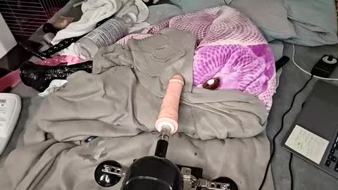 my_dirty_office online show from 02/23/25, 05:12