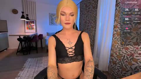 Sandra Muse online show from 10/18/25, 11:33