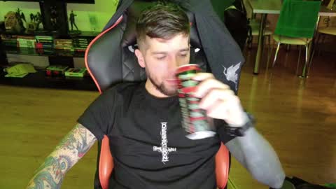 Snapshot of my_name_sinner chatting on 01/13/25, 01:23 you can call me Sinner online show from 01/13/25, 01:23