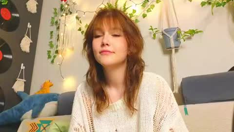 Snapshot of my_parisss chatting on 01/12/25, 06:17 PARIS online show from 01/12/25, 06:17