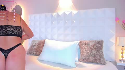 Mariana Evans online show from 12/05/24, 11:38