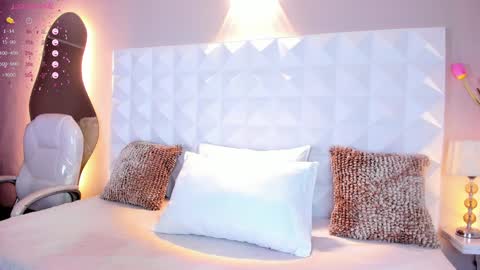 Mariana Evans online show from 12/06/24, 11:33