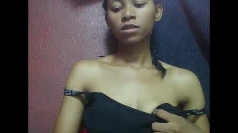 Snapshot of myaldiah chatting on 02/16/25, 07:04 myaldiah online show from 02/16/25, 07:04