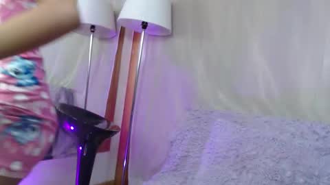    Mya   online show from 11/09/25, 03:16