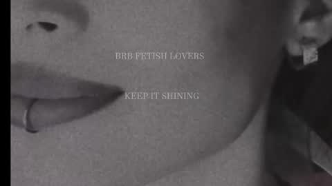 Snapshot of mydoc_lolac chatting on 11/17/25, 09:20 Lola online show from 11/17/25, 09:20