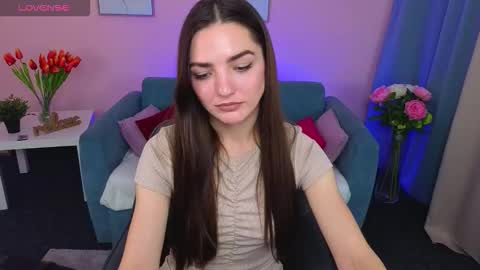 Ella online show from 11/20/25, 09:47