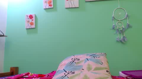 Angel Cute online show from 11/12/25, 07:03