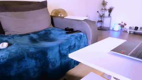 Anda online show from 10/21/25, 09:54