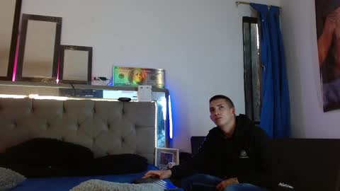 Snapshot of myluandjackhot chatting on 02/09/25, 12:19 Myluandjack online show from 02/09/25, 12:19