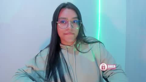 Bella online show from 09/10/25, 07:08