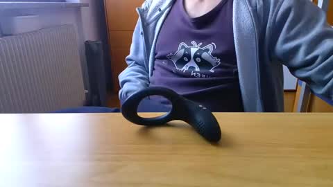 Snapshot of mysecr3tsins chatting on 12/05/24, 01:06 Ben online show from 12/05/24, 01:06