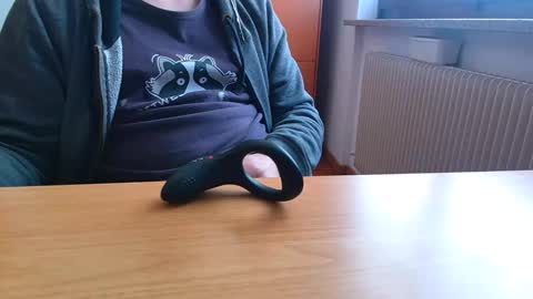 Snapshot of mysecr3tsins chatting on 12/30/24, 10:32 Ben online show from 12/30/24, 10:32