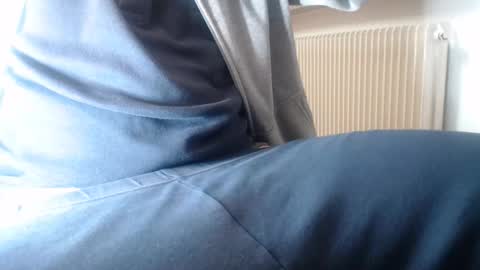 Snapshot of mysecr3tsins chatting on 10/10/25, 07:13 Ben online show from 10/10/25, 07:13