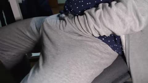 Snapshot of mysecr3tsins chatting on 11/17/25, 02:12 Ben online show from 11/17/25, 02:12